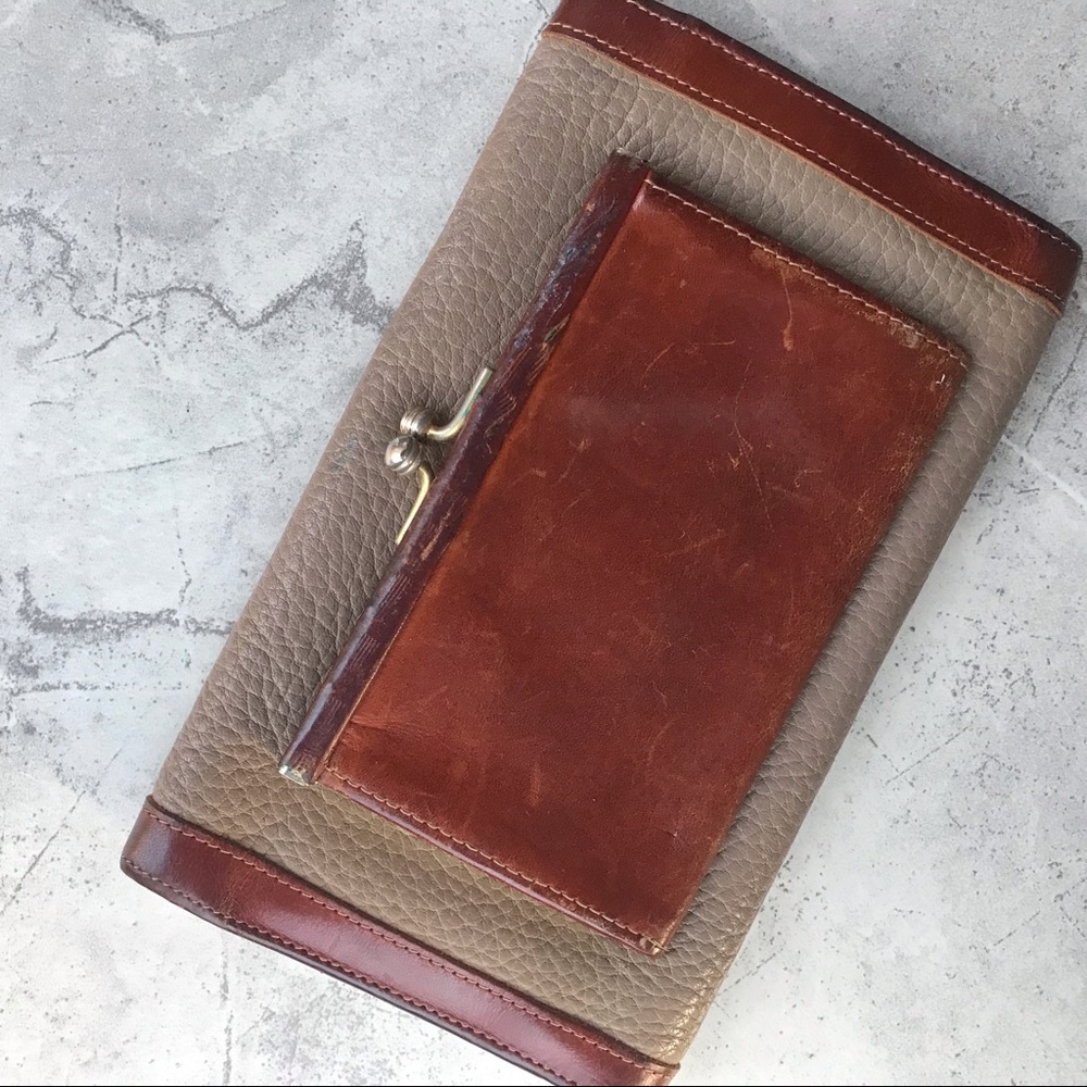 VINTAGE Dooney & Bourke Wallet - Picture 3 of 6